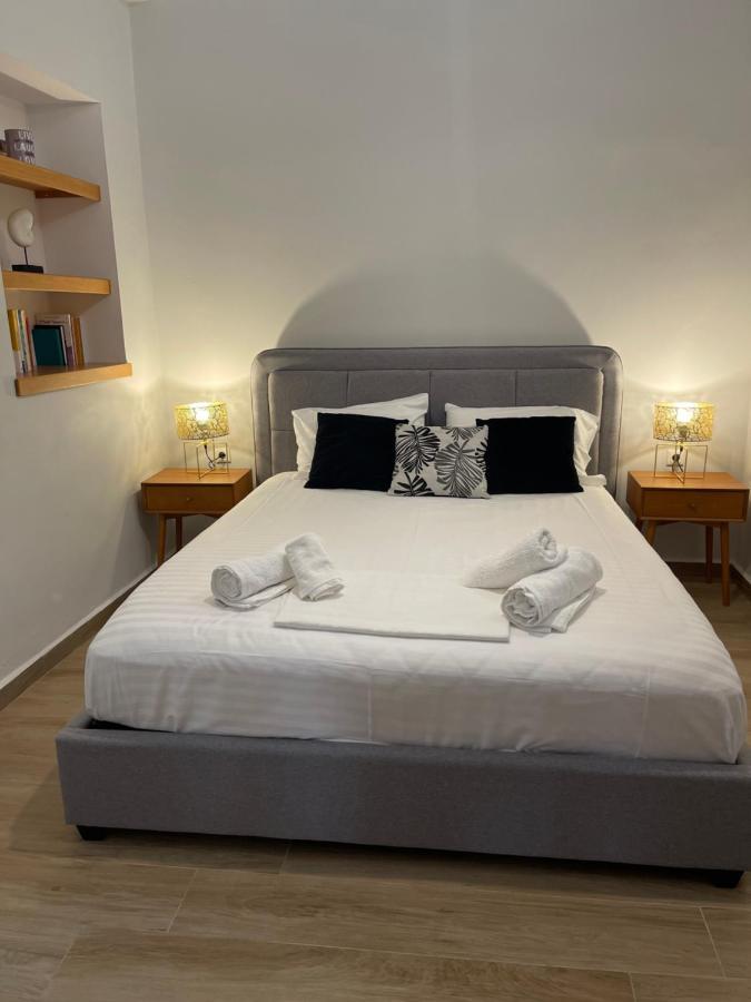 Homeresidence 1 에르무폴리 외부 사진